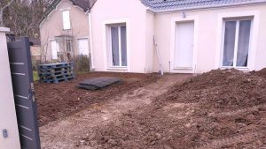 2- Décaissement de la futur allée